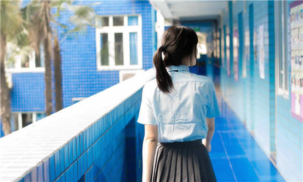 乌什如何找到一个可以帮助我生孩子的女人？